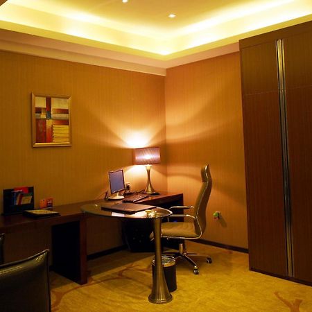 Chengdu Liwan International Hotel Esterno foto